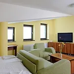 Wellness Apartmanovy Dom Familia Smokovec Apartamento