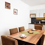 Wellness Apartmanovy Dom Familia Smokovec