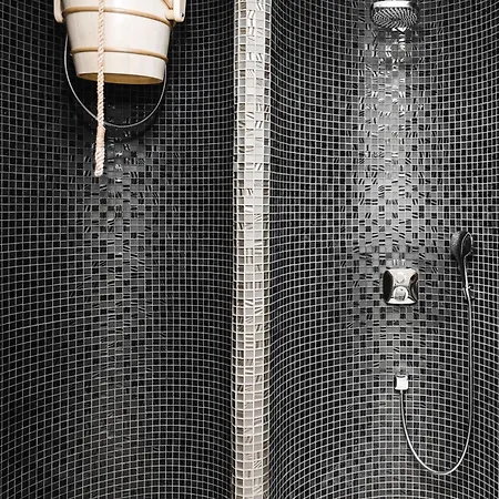 Wellness Apartmanovy Dom Familia Smokovec شقة *