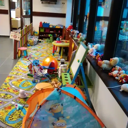 Апартаменты Wellness Apartmanovy Dom Familia Smokovec Високе-Татри