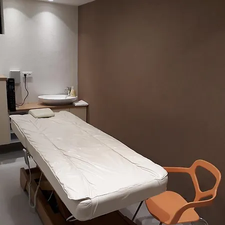 Wellness Apartmanovy Dom Familia Smokovec شقة Vysoké Tatry