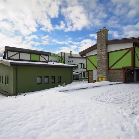 아파트 Wellness Apartmanovy Dom Familia Smokovec