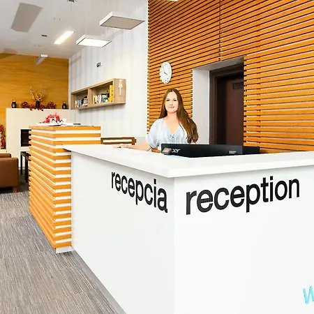 Wellness Apartmanovy Dom Familia Smokovec 아파트 *