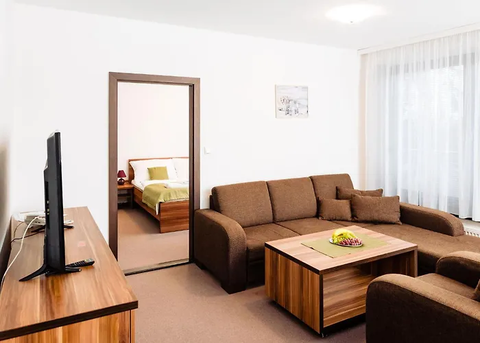 Wellness Apartmanovy Dom Familia Smokovec Апартаменты
